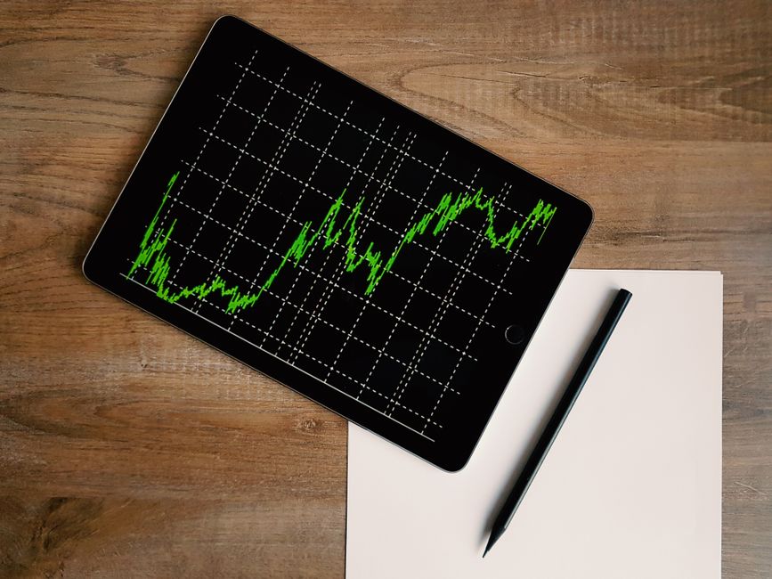 Glosario de Trading: Los 100 Términos Esenciales que Todo Trader Debe Dominar - analisis grafico